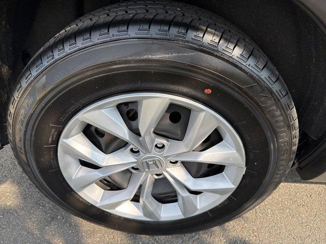 Photo of 2024 Urban Gray Pearl Honda CR-V