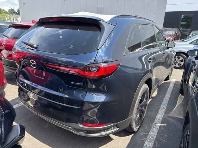 Photo of 2025 Deep Crystal Blue Mica Mazda CX-90