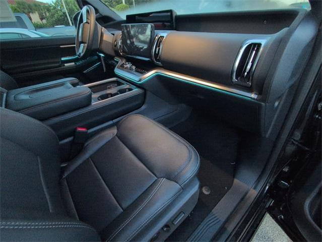 Photo of 2025 Dark Matter Gray Metallic Ford Expedition Max