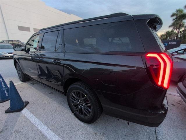 Photo of 2025 Dark Matter Gray Metallic Ford Expedition Max
