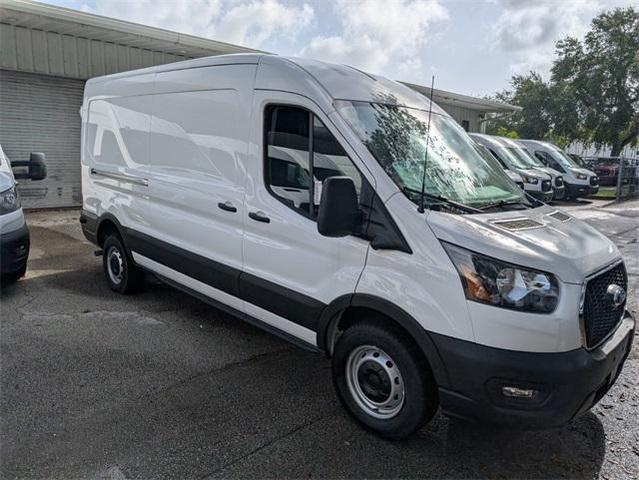Photo of 2025 Ford Transit-250