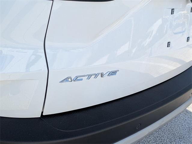 Photo of 2025 Oxford White Ford Escape