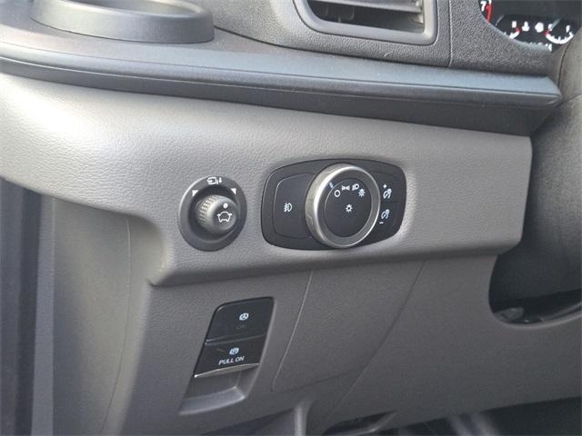 Photo of 2025 Oxford White Ford Transit-350