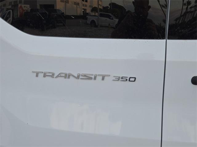 Photo of 2025 Oxford White Ford Transit-350