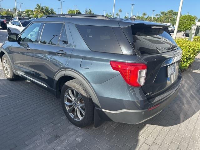 Photo of 2022 Stone Blue Metallic Ford Explorer