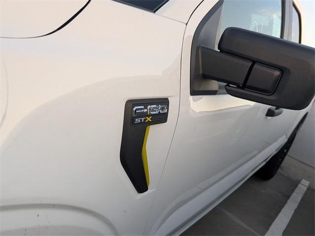 Photo of 2025 Oxford White Ford F-150