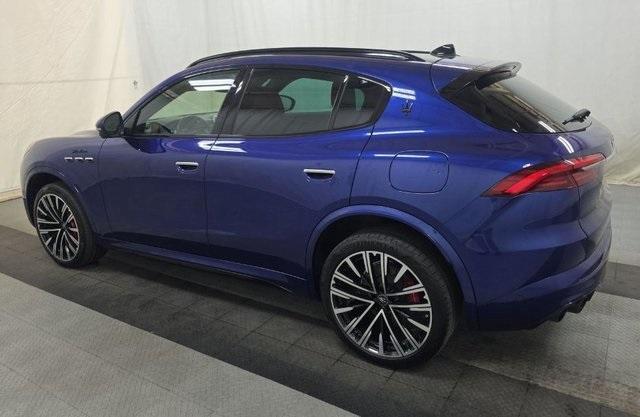 Photo of 2023 Blu Maserati Grecale