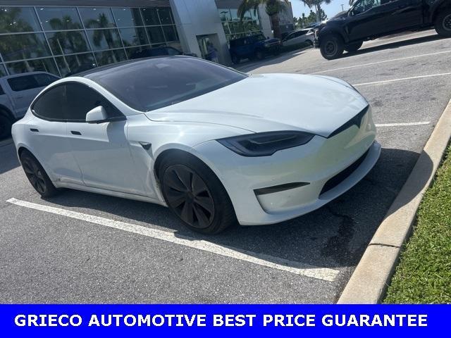 Photo of 2021 Pearl White Multi Tesla Model S