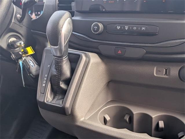 Photo of 2025 Oxford White Ford Transit-250