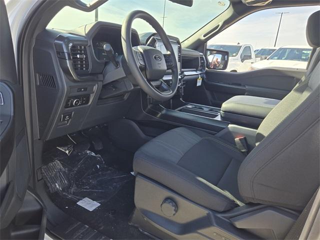 Photo of 2025 Oxford White Ford F-150
