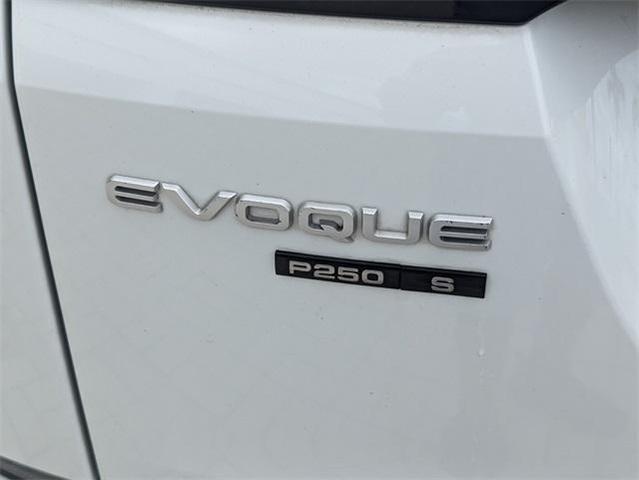 Photo of 2020 Fuji White Land Rover Range Rover Evoque