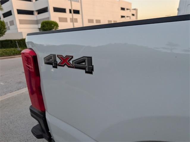 Photo of 2025 Oxford White Ford F-250