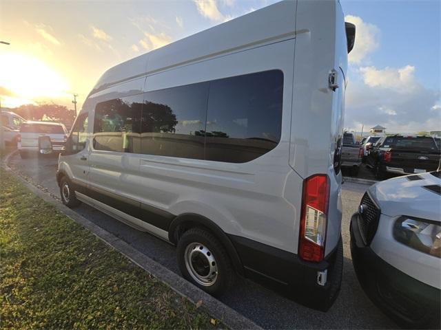 Photo of 2025 Avalanche Ford Transit-350