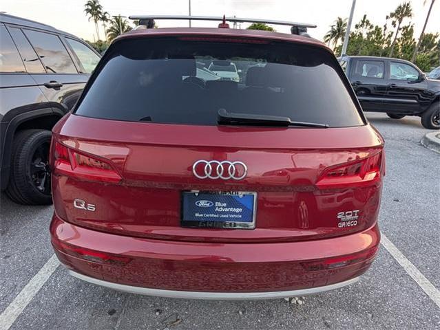 Photo of 2018 Matador Red Metallic Audi Q5