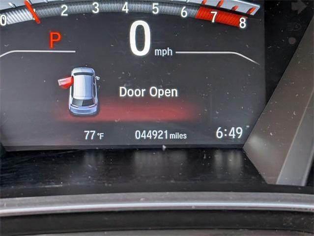 Photo of 2022 Radiant Red Metallic Honda CR-V
