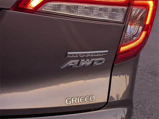 Photo of 2022 Gray Honda Pilot