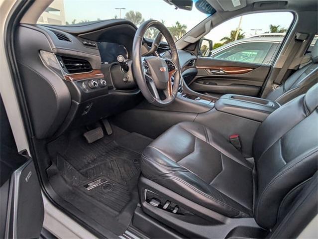 Photo of 2020 Crystal White Tri-Coat Cadillac Escalade