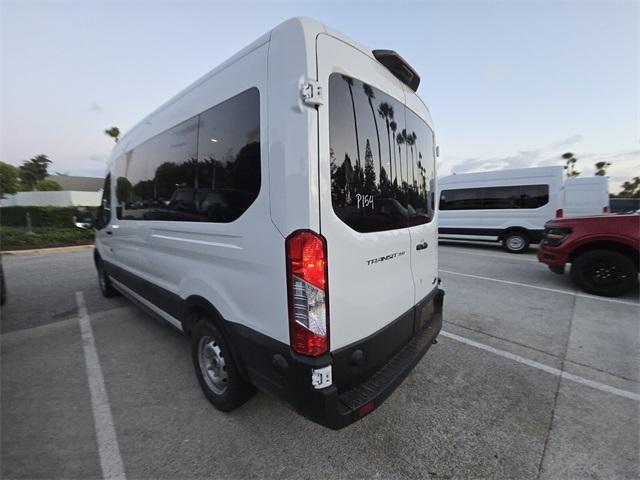 Photo of 2025 Oxford White Ford Transit-350