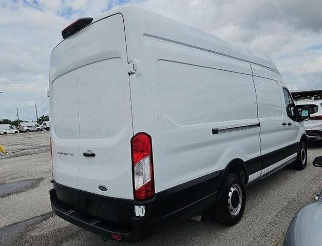 Photo of 2023 Oxford White Ford Transit-250