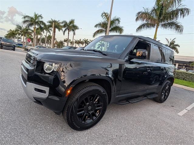 Photo of 2023 Santorini Black Land Rover Defender