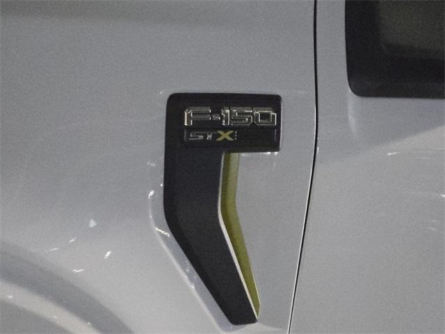 Photo of 2025 Oxford White Ford F-150