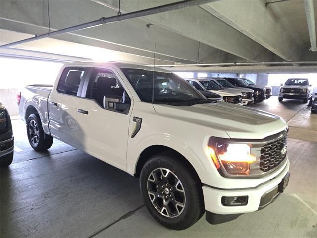 Photo of 2025 Oxford White Ford F-150