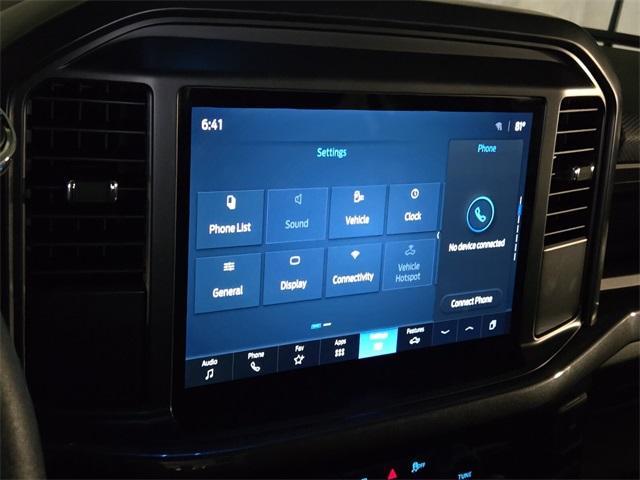 Photo of 2025 Oxford White Ford F-150