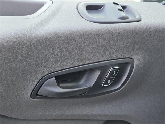 Photo of 2025 Oxford White Ford Transit-350