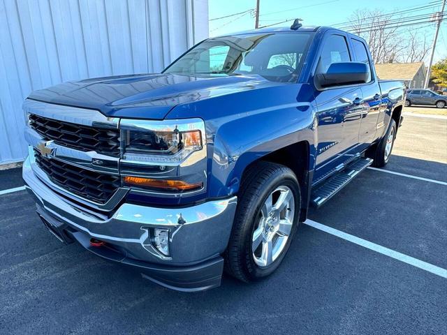 Photo of 2016 Deep Ocean Blue Metallic Chevrolet Silverado 1500