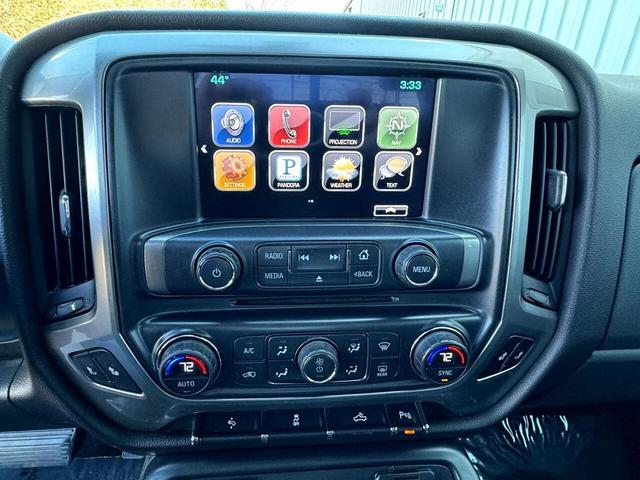 Photo of 2016 Deep Ocean Blue Metallic Chevrolet Silverado 1500