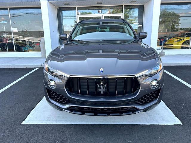 Photo of 2018 Gray Maserati Levante