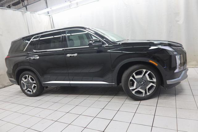 Photo of 2025 Abyss Black Pearl Hyundai PALISADE