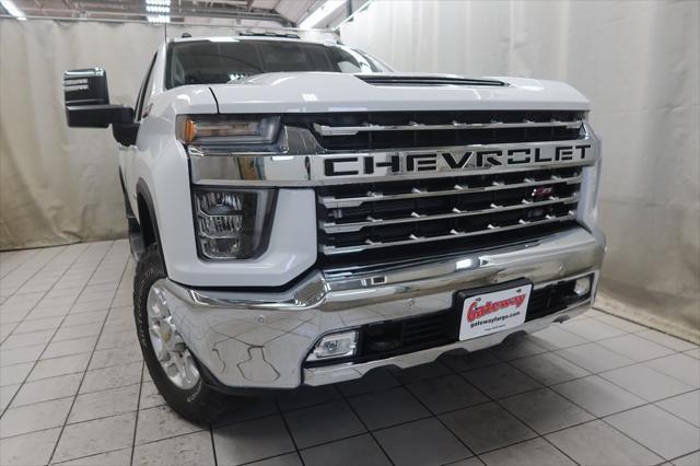 Photo of 2023 Summit White Chevrolet Silverado 2500