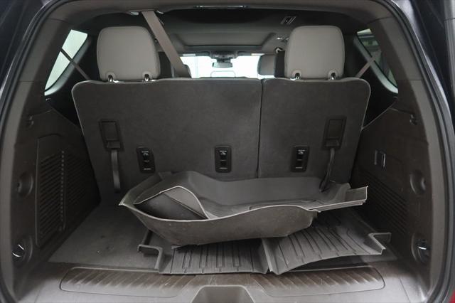 Photo of 2023 Volcanic Red Tintcoat GMC Yukon