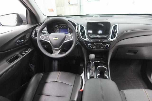 Photo of 2023 Sterling Gray Metallic Chevrolet Equinox