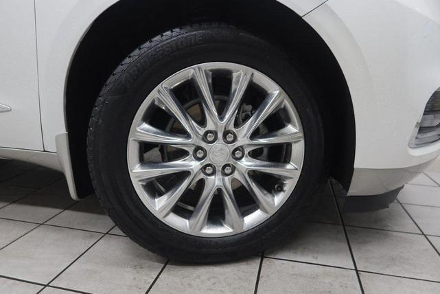 Photo of 2021 White Frost Tricoat Buick Enclave