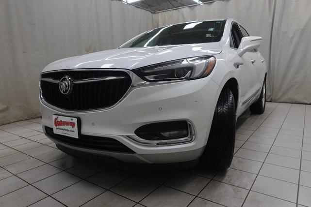 Photo of 2021 White Frost Tricoat Buick Enclave
