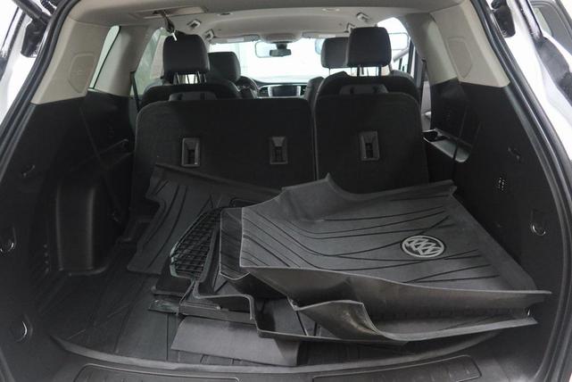 Photo of 2021 White Frost Tricoat Buick Enclave