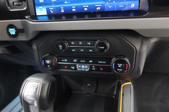 Photo of 2023 Shadow Black Ford Bronco