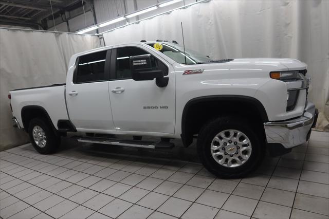 Photo of 2022 Summit White Chevrolet Silverado 2500