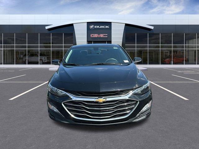 Photo of 2019 Mosaic Black Metallic Chevrolet Malibu