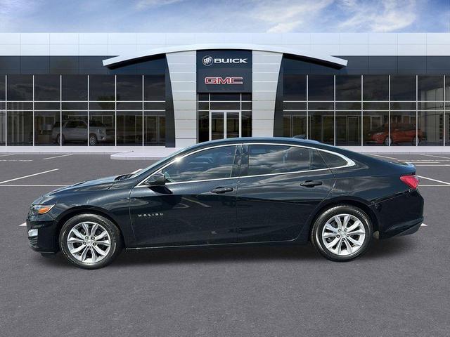 Photo of 2019 Mosaic Black Metallic Chevrolet Malibu