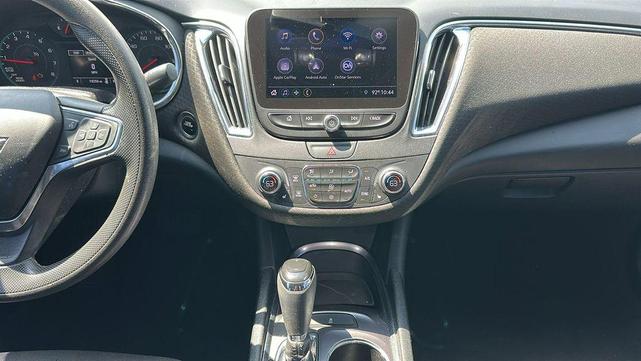 Photo of 2019 Mosaic Black Metallic Chevrolet Malibu