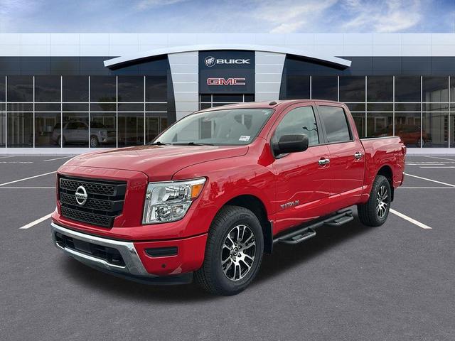 2021 Nissan Titan