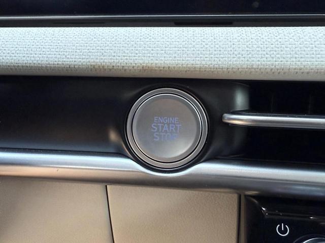 Photo of 2025 Phantom Black Hyundai TUCSON