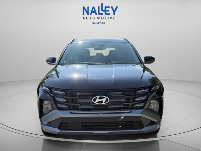 Photo of 2025 Phantom Black Hyundai TUCSON