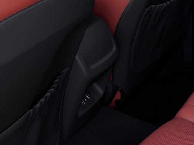 Photo of 2025 Aurora Black Pearl Kia K5