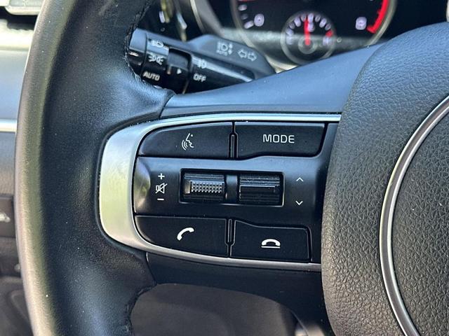 Photo of 2022 Ebony Black Kia K5