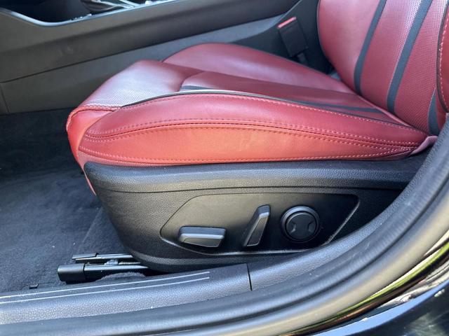 Photo of 2022 Ebony Black Kia K5
