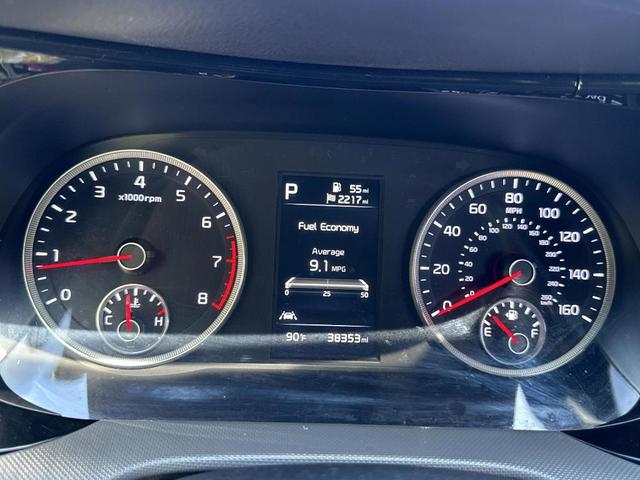 Photo of 2022 Ebony Black Kia K5